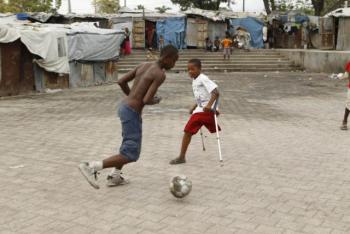 Centre haïtien de réhabilitation».jpg